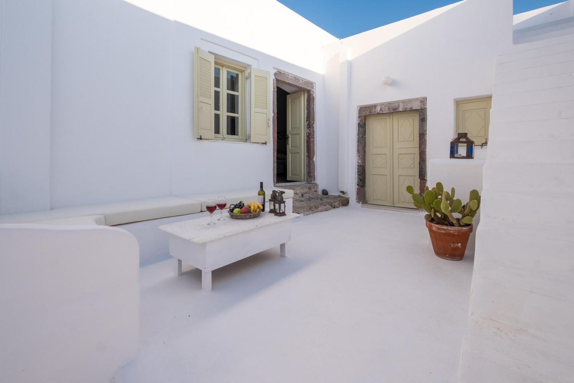 Art Canava Luxury Villas Fira  Luaran gambar